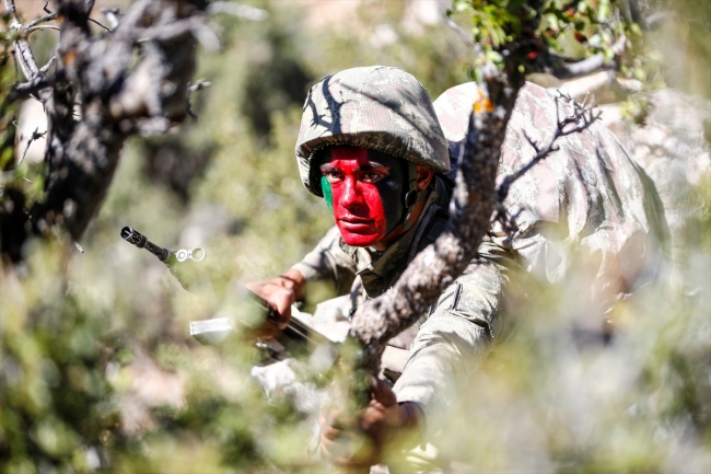 Terör örgütlerinin korkulu rüyası: Komandolar göreve hazır